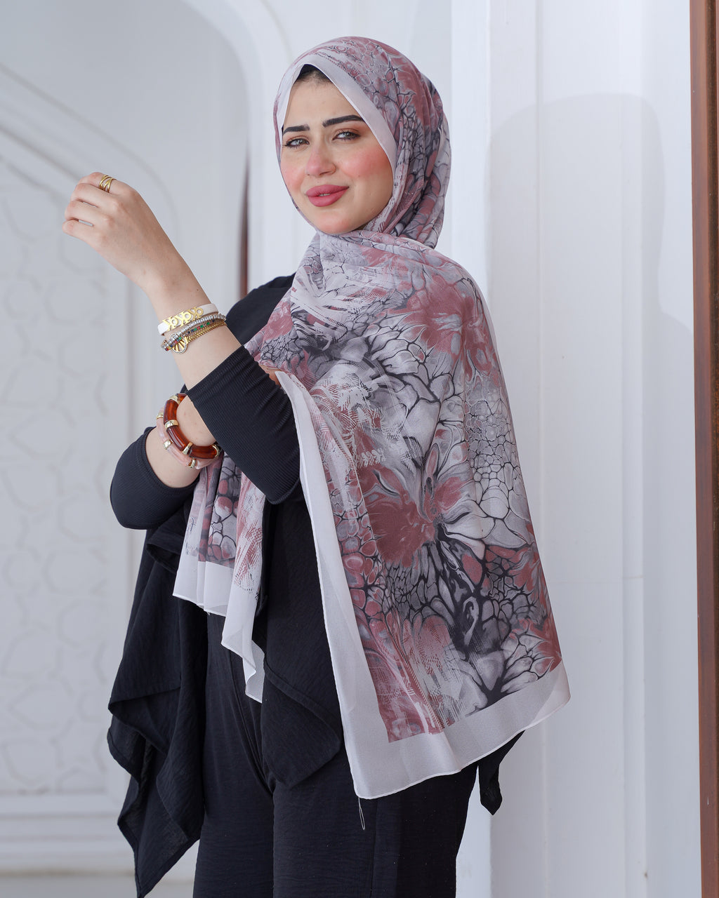 Farida premium Chiffon Hijab | Marble Floral Art Print