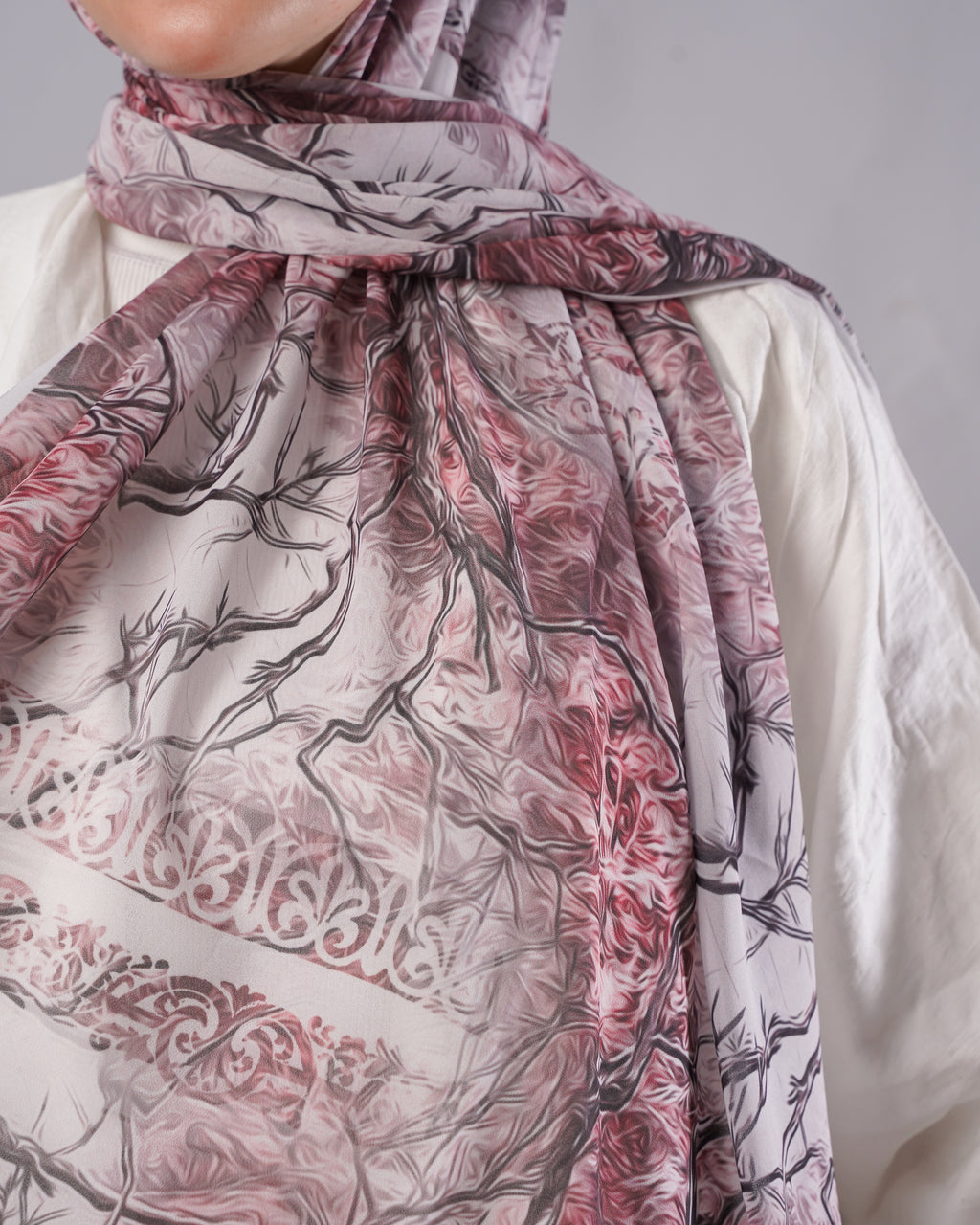Farida Premium Chiffon Hijab | Botanical Art Print