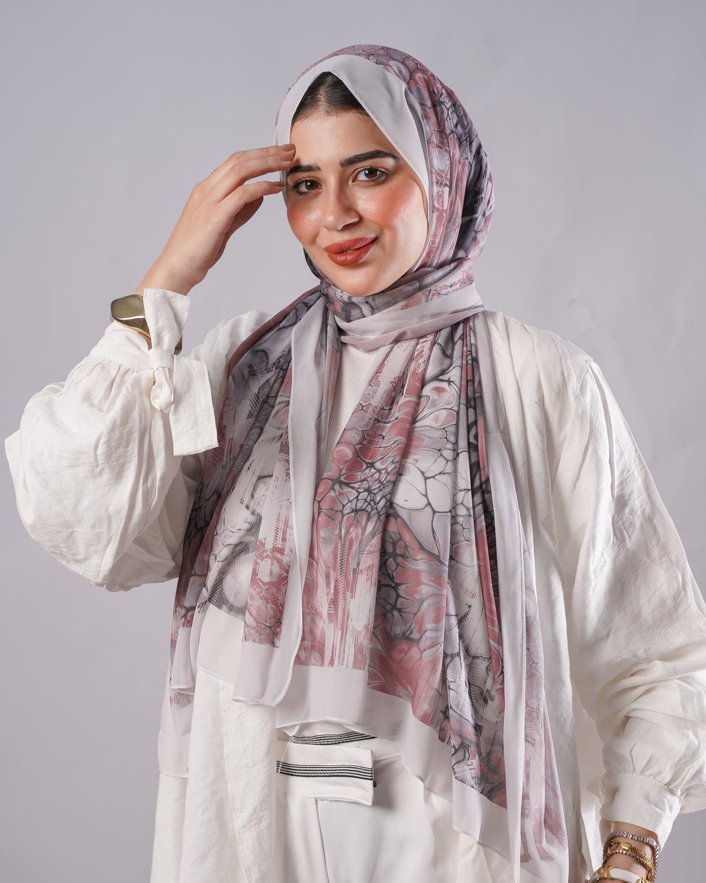 Farida premium Chiffon Hijab | Marble Floral Art Print