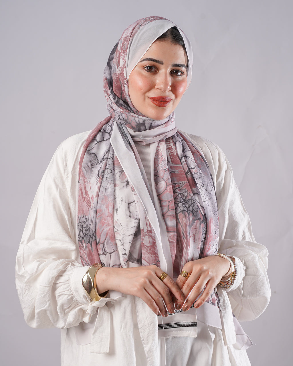 Farida premium Chiffon Hijab | Marble Floral Art Print