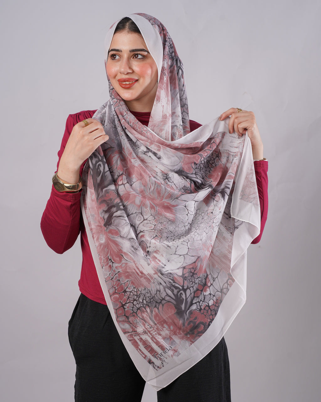 Farida premium Chiffon Hijab | Marble Floral Art Print